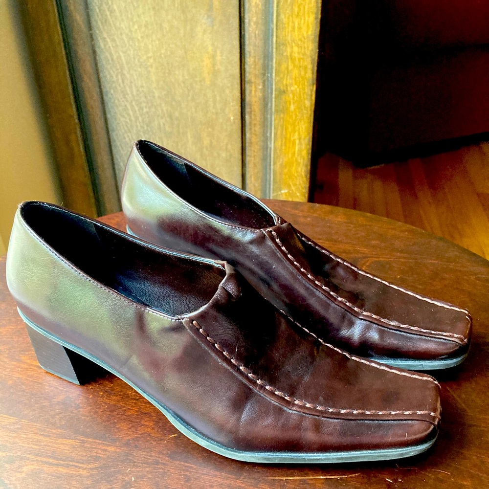 Franco Sarto chocolate brown square toe pump